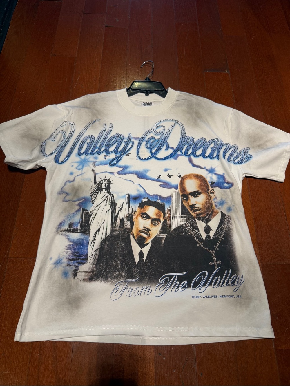 Valley Dreams White Graphic Short Sleeve Tee